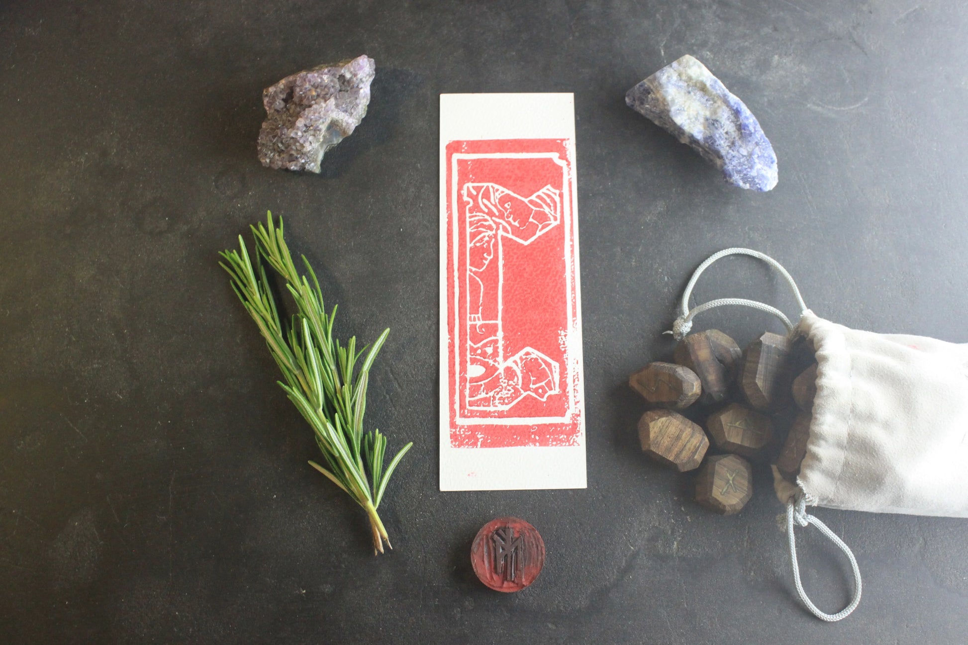 Marque-page Eir - collection Divinités - ScarletWolf